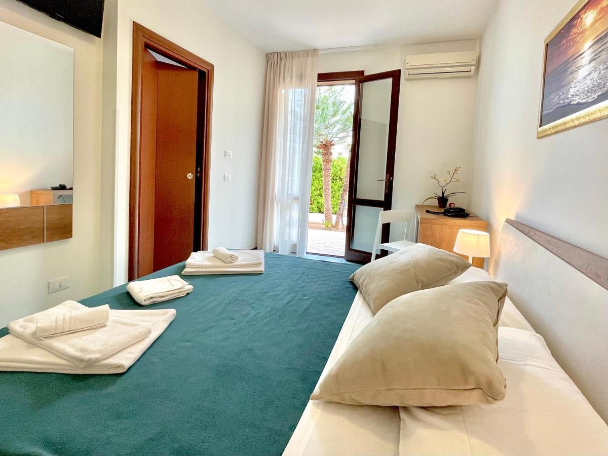 סן ויטו לו קאפו Hotel Sikania מראה חיצוני תמונה