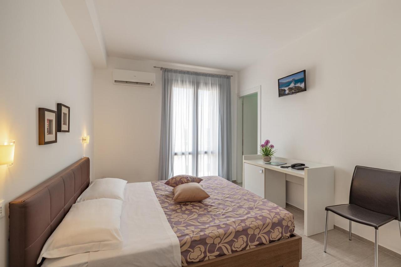 סן ויטו לו קאפו Hotel Sikania מראה חיצוני תמונה