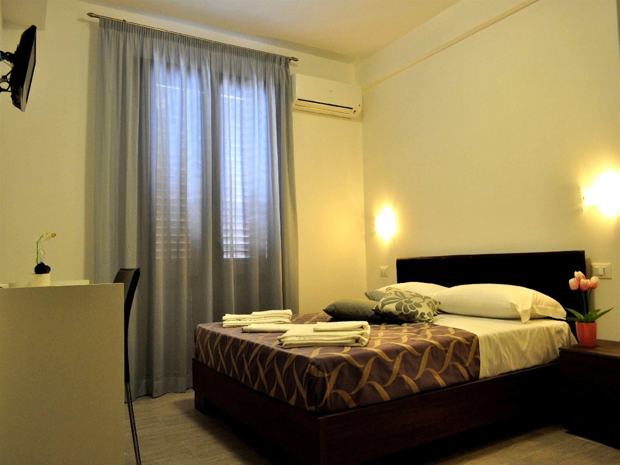 סן ויטו לו קאפו Hotel Sikania מראה חיצוני תמונה