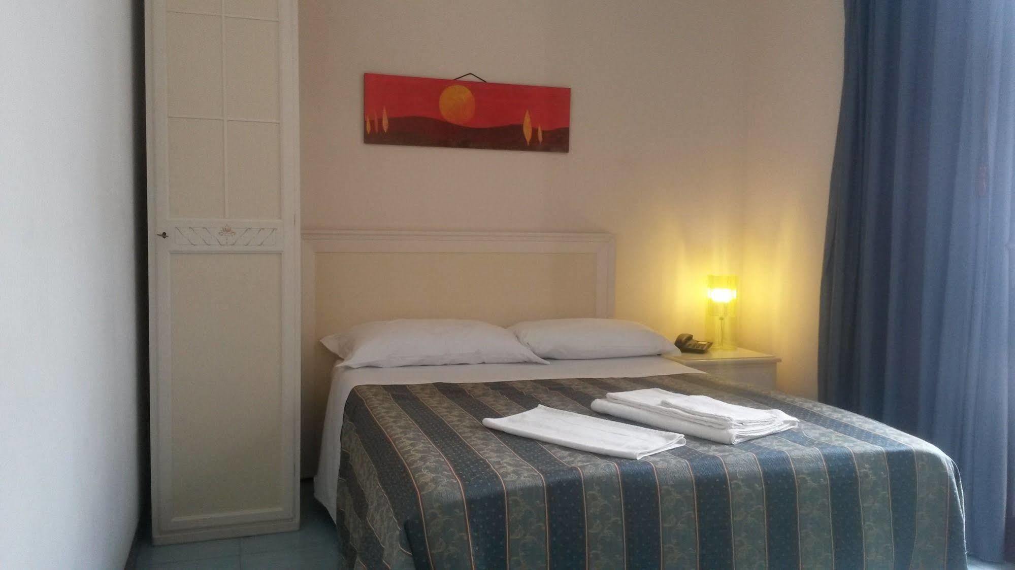 סן ויטו לו קאפו Hotel Sikania מראה חיצוני תמונה